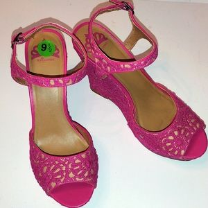 Hot pink lace covered Fergalicious by Fergie  wedges with ankle straps